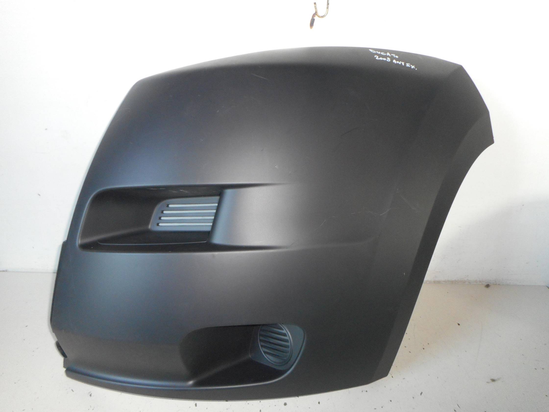 Paraurti ant. lat. sx.